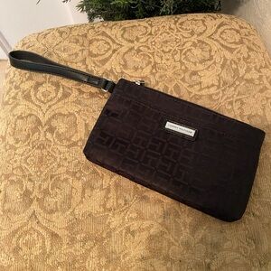 Tommy Hilfiger /Black Monogram Wristlet